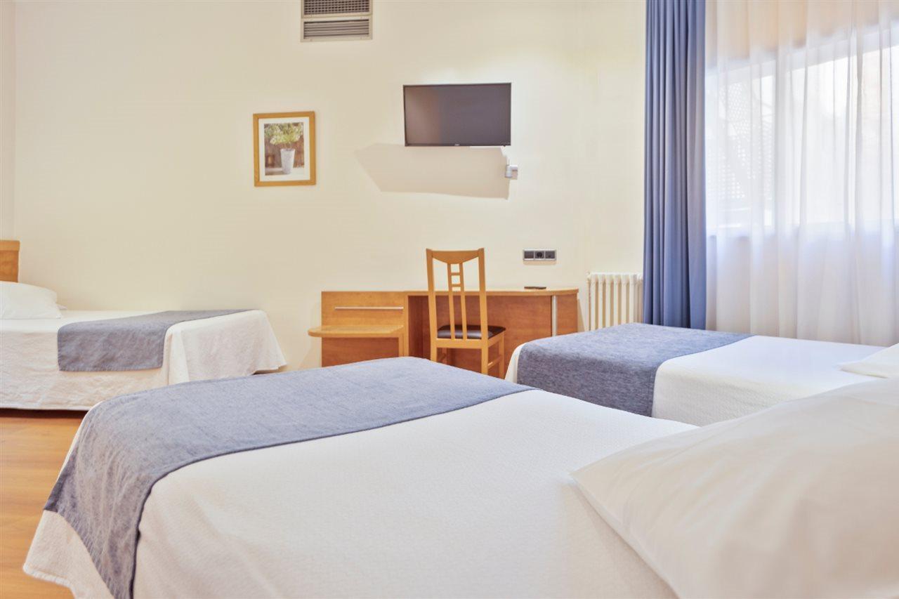 Acta Antibes Hotell 2*